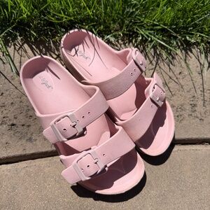Cat & Jack Slip-on Coral Color Sandals - Size 2 (Big Kids)